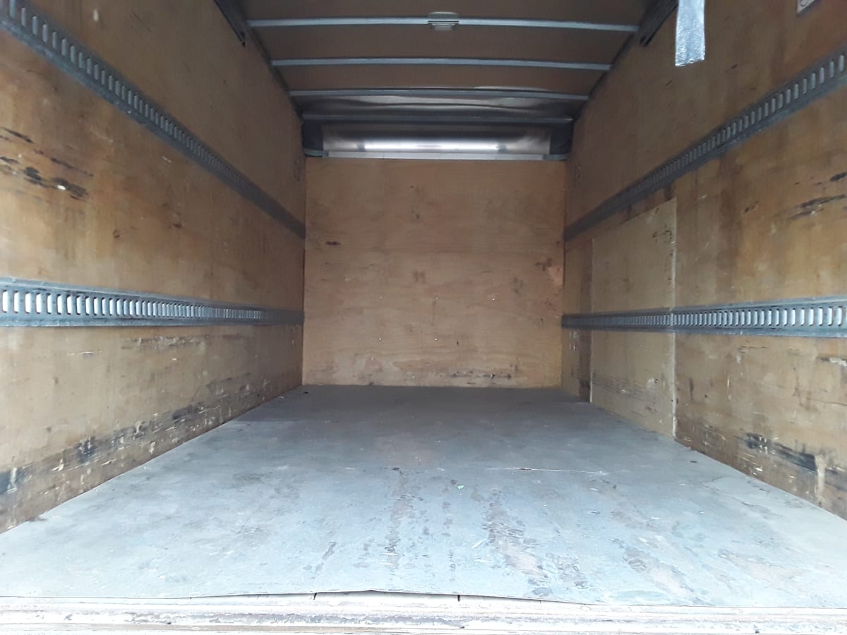 2019 Hino HINO 195 834884