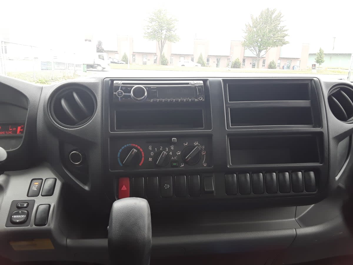 2019 Hino HINO 195 834891