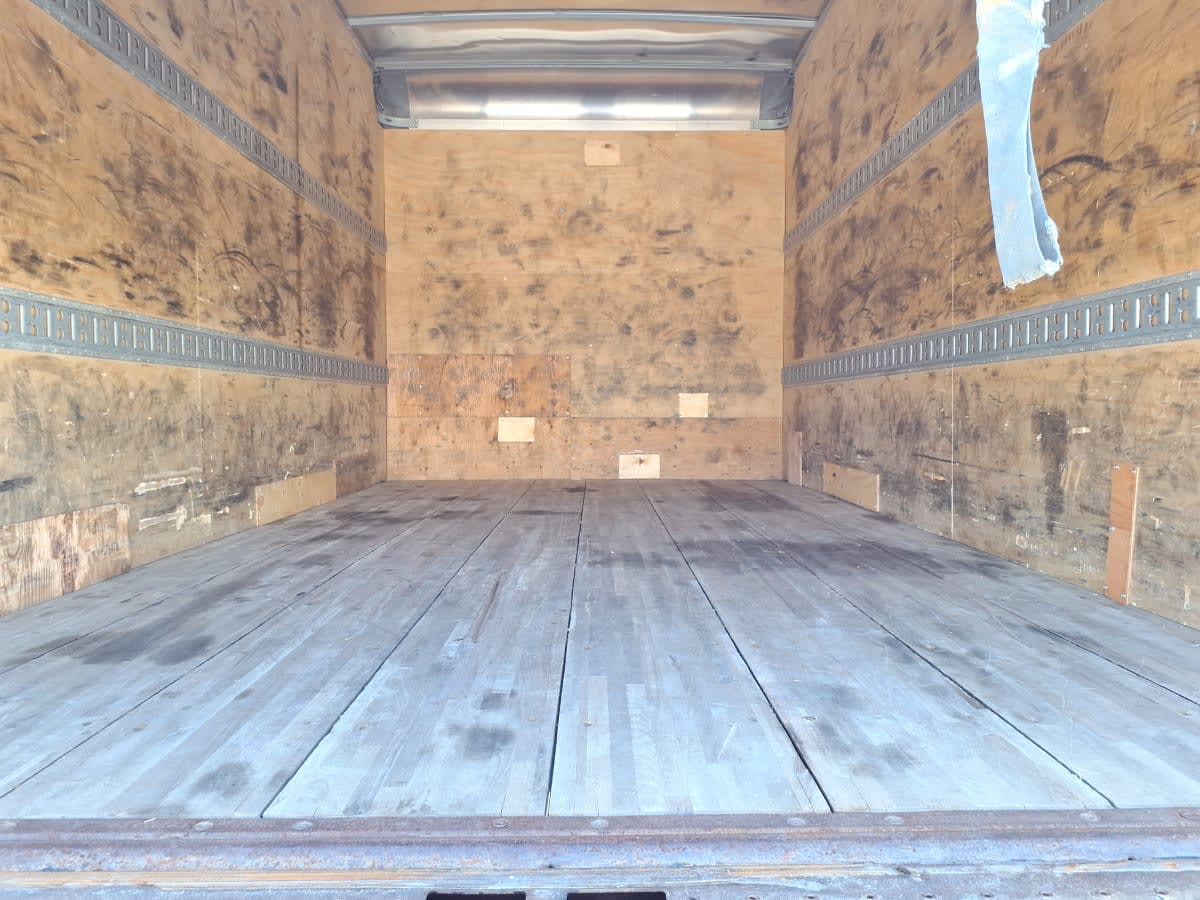 2019 Hino HINO 195 834892