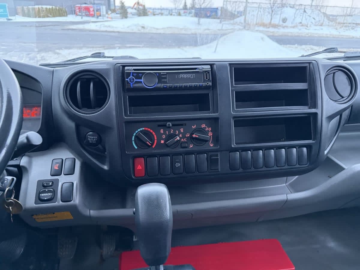 2019 Hino HINO 195 834898