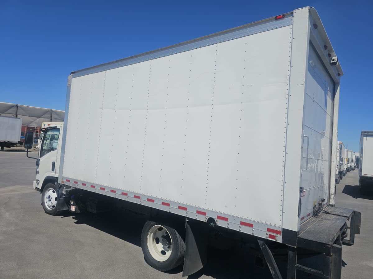 2019 Isuzu NPR 835073
