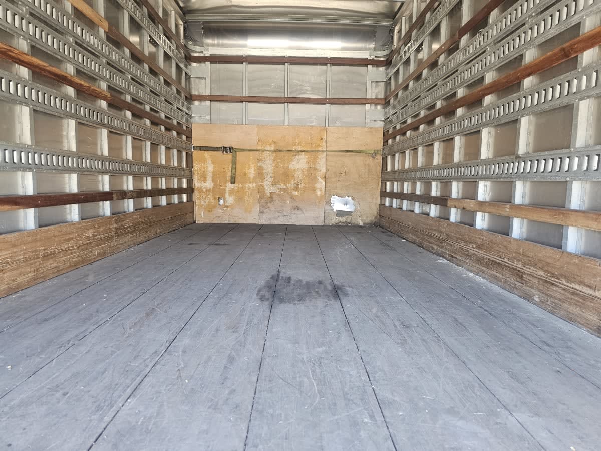 2019 Isuzu NPR 835073
