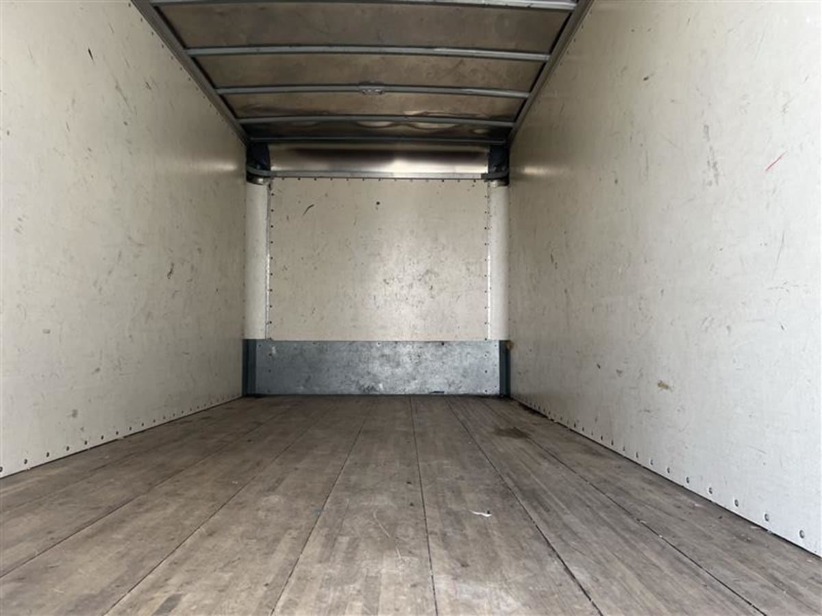 2019 Isuzu NRR 835179