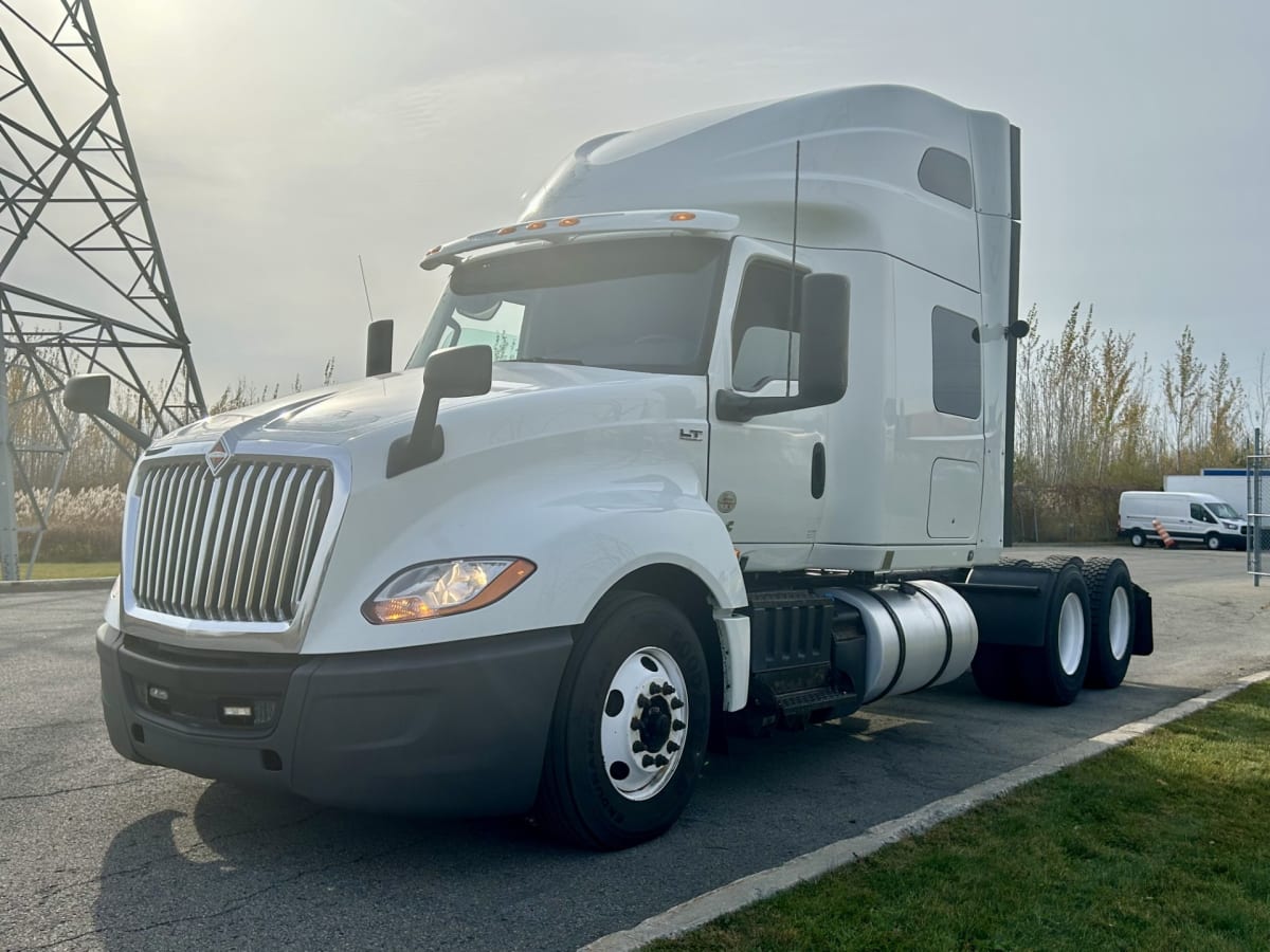 2019 Navistar International LT625 SLPR CAB 835187