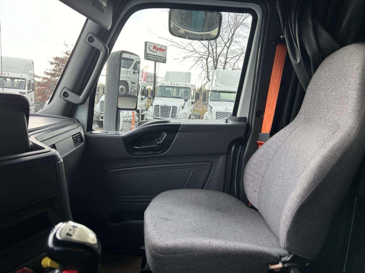 2019 Navistar International LT625 SLPR CAB 835187