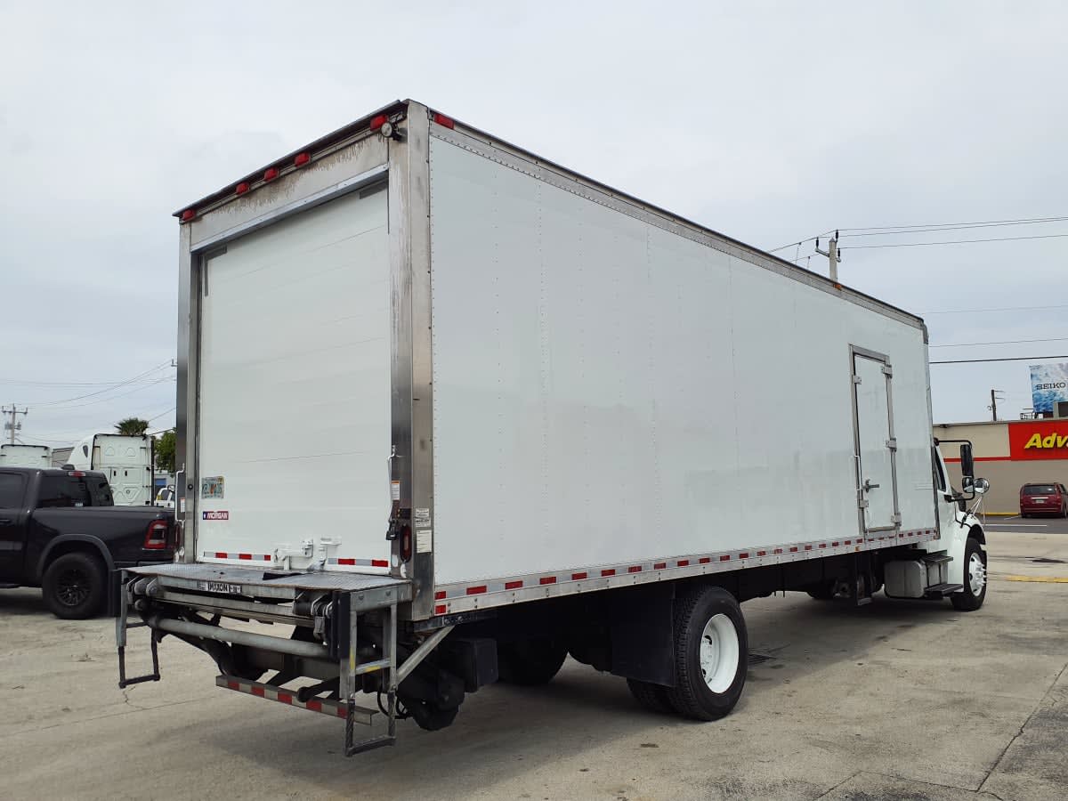 2019 Freightliner/Mercedes M2 106 835308