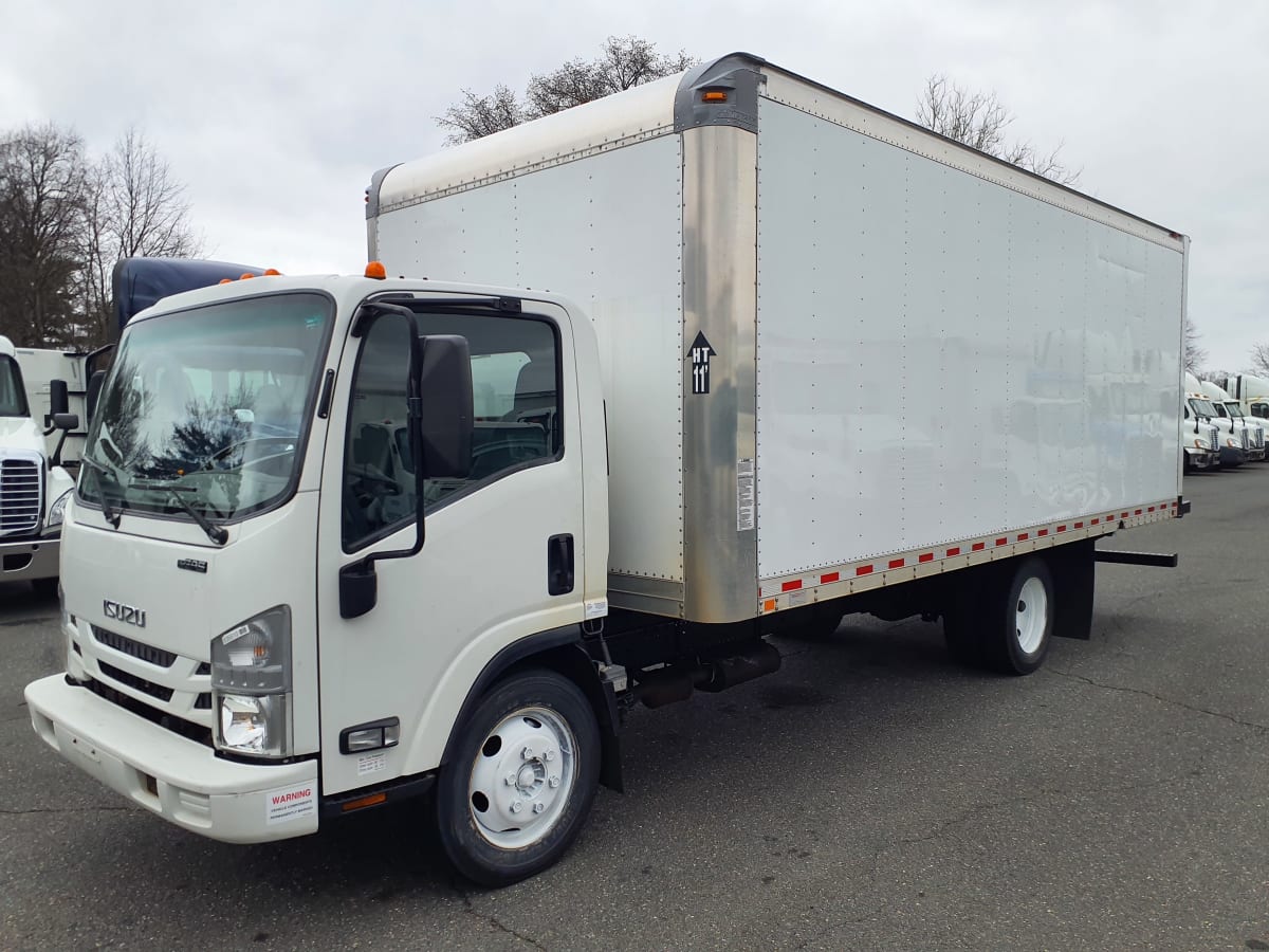 2018 Isuzu NPR 835510