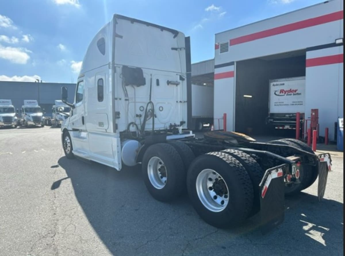 2019 Freightliner/Mercedes NEW CASCADIA PX12664 835549