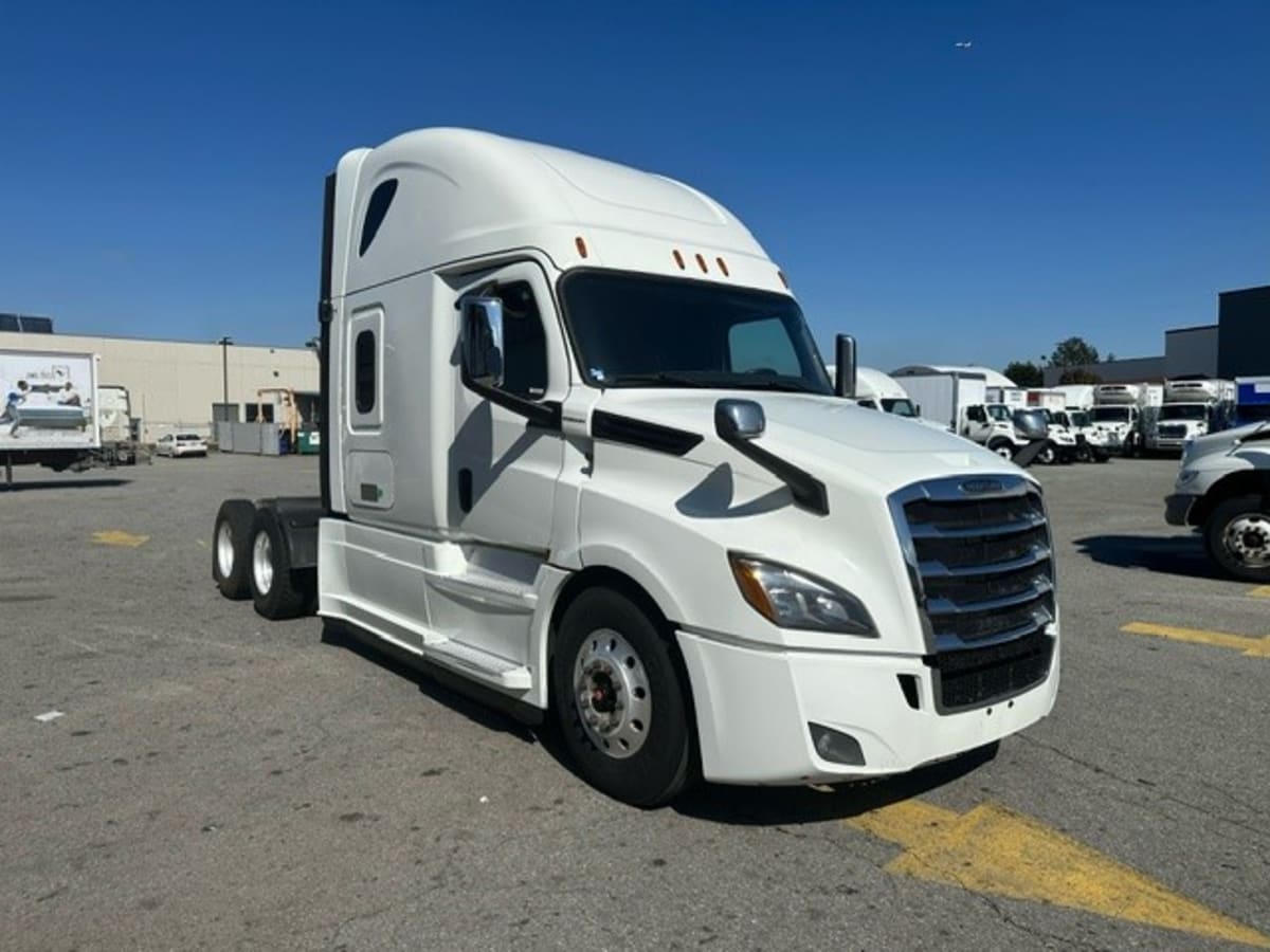 2019 Freightliner/Mercedes NEW CASCADIA PX12664 835549