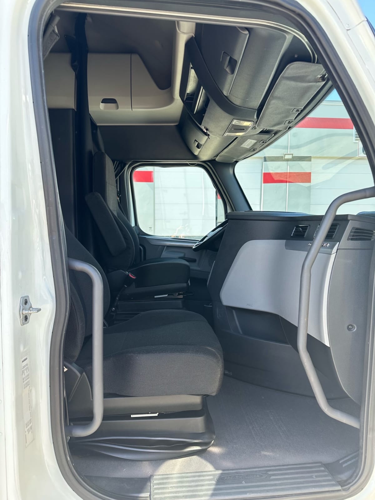 2019 Freightliner/Mercedes NEW CASCADIA PX12664 835550