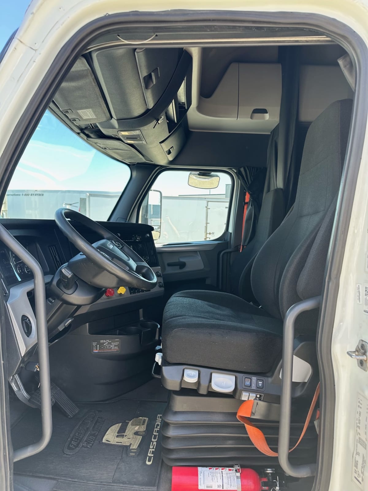 2019 Freightliner/Mercedes NEW CASCADIA PX12664 835550