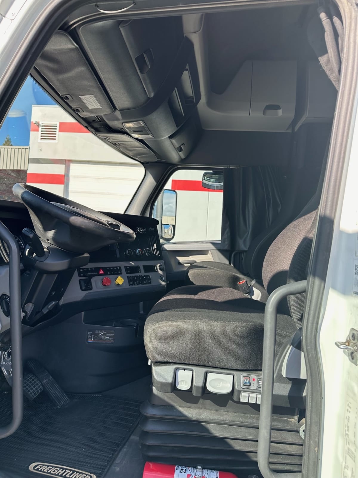 2019 Freightliner/Mercedes NEW CASCADIA PX12664 835551