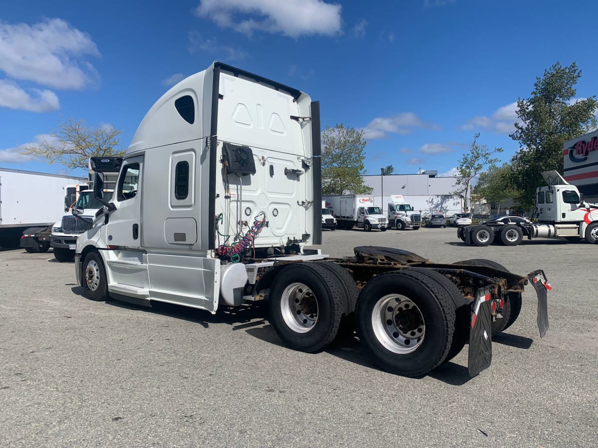 2019 Freightliner/Mercedes NEW CASCADIA PX12664 835555