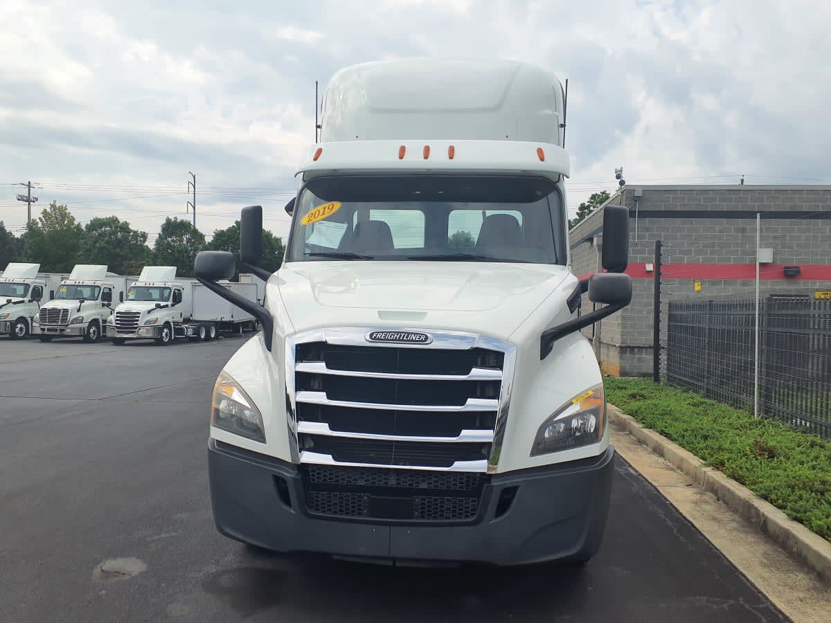 2019 Freightliner/Mercedes NEW CASCADIA 116 835580