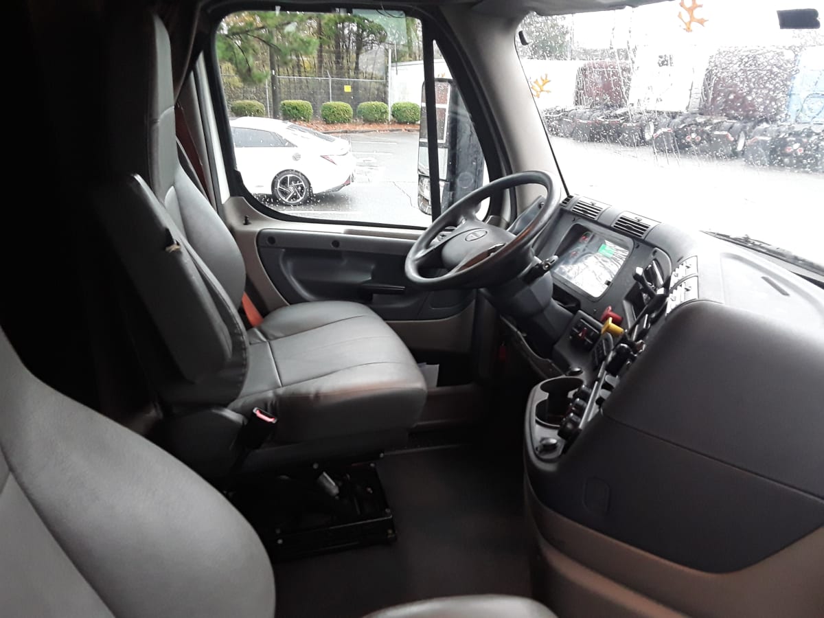 2019 Freightliner/Mercedes CASCADIA 125 835593