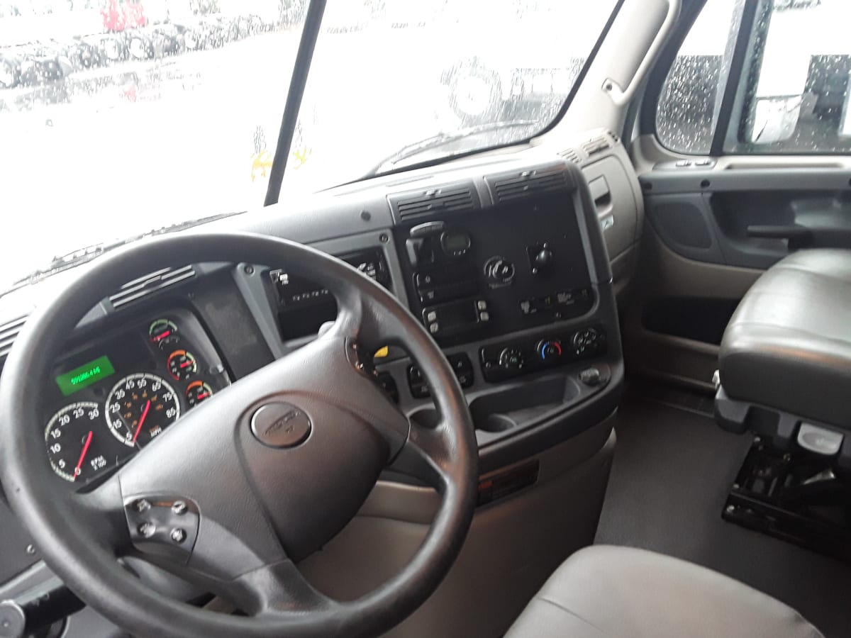 2019 Freightliner/Mercedes CASCADIA 125 835593