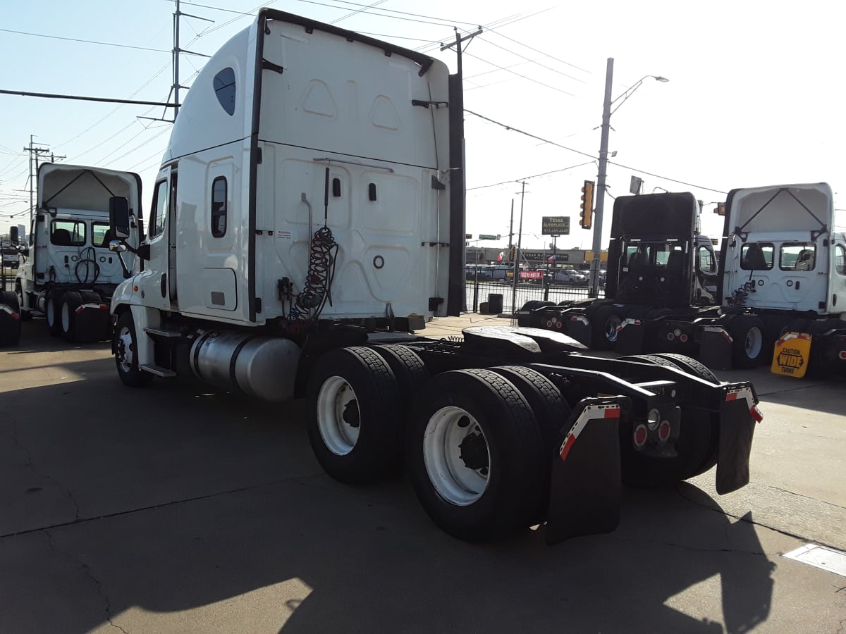 2019 Freightliner/Mercedes CASCADIA 125 835608