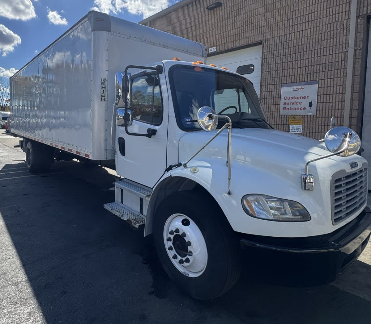2019 Freightliner/Mercedes M2 106 835661