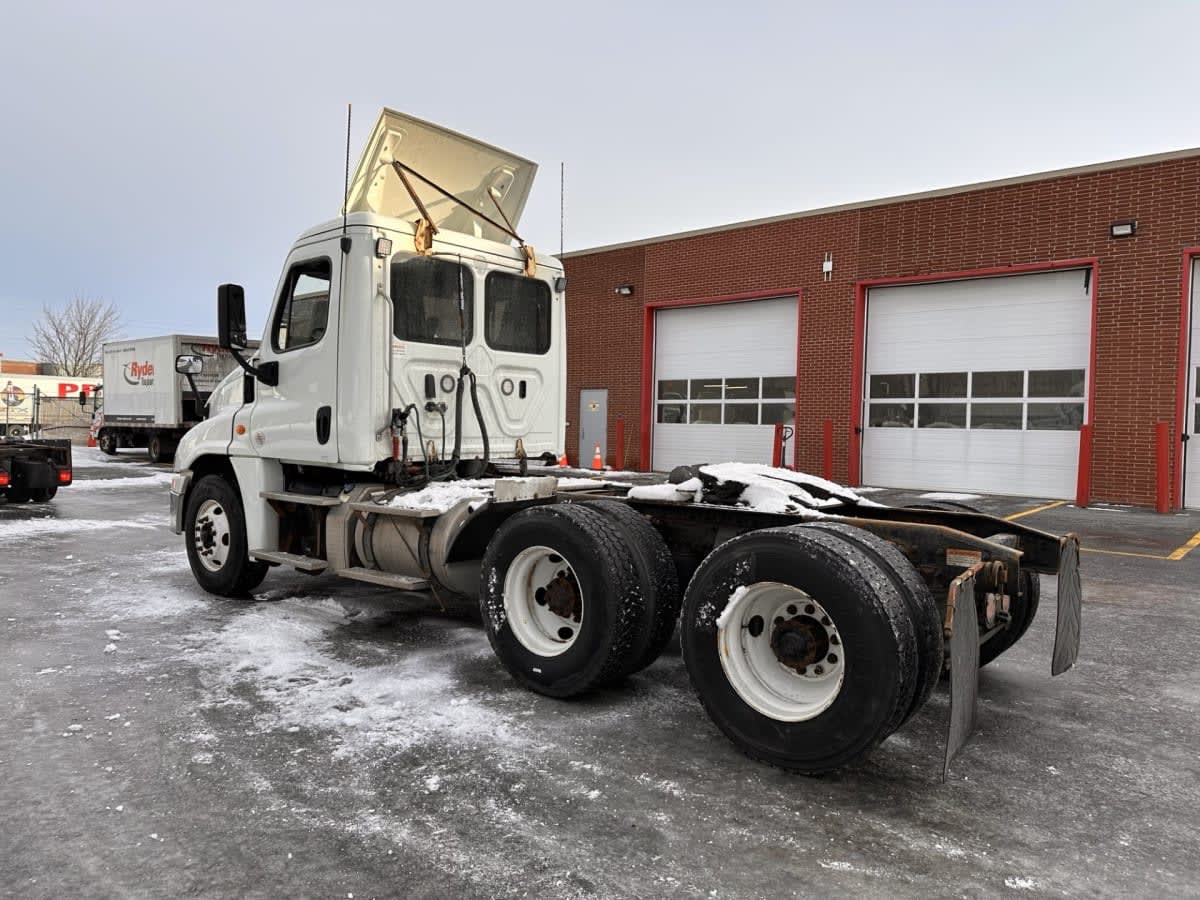 2019 Freightliner/Mercedes CASCADIA 125 835918
