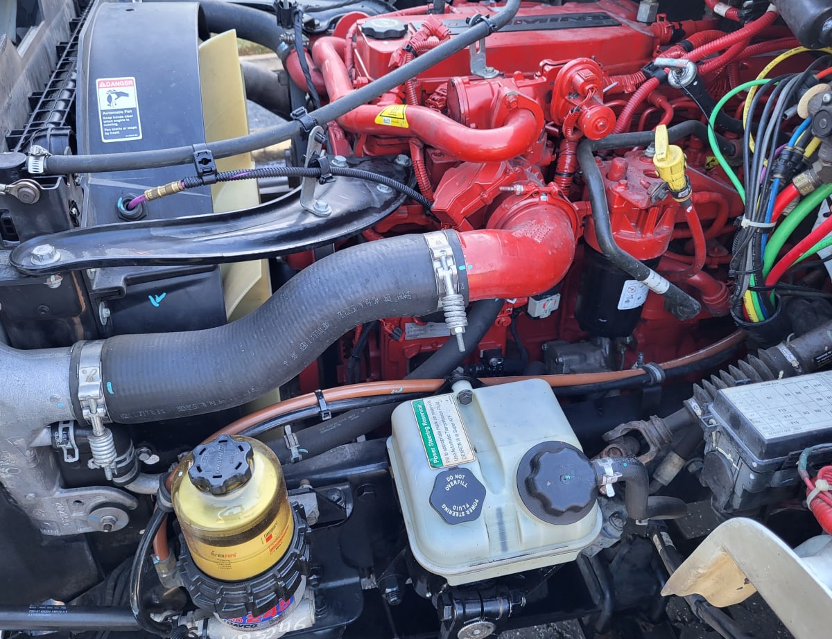 2019 Freightliner/Mercedes M2 106 836165