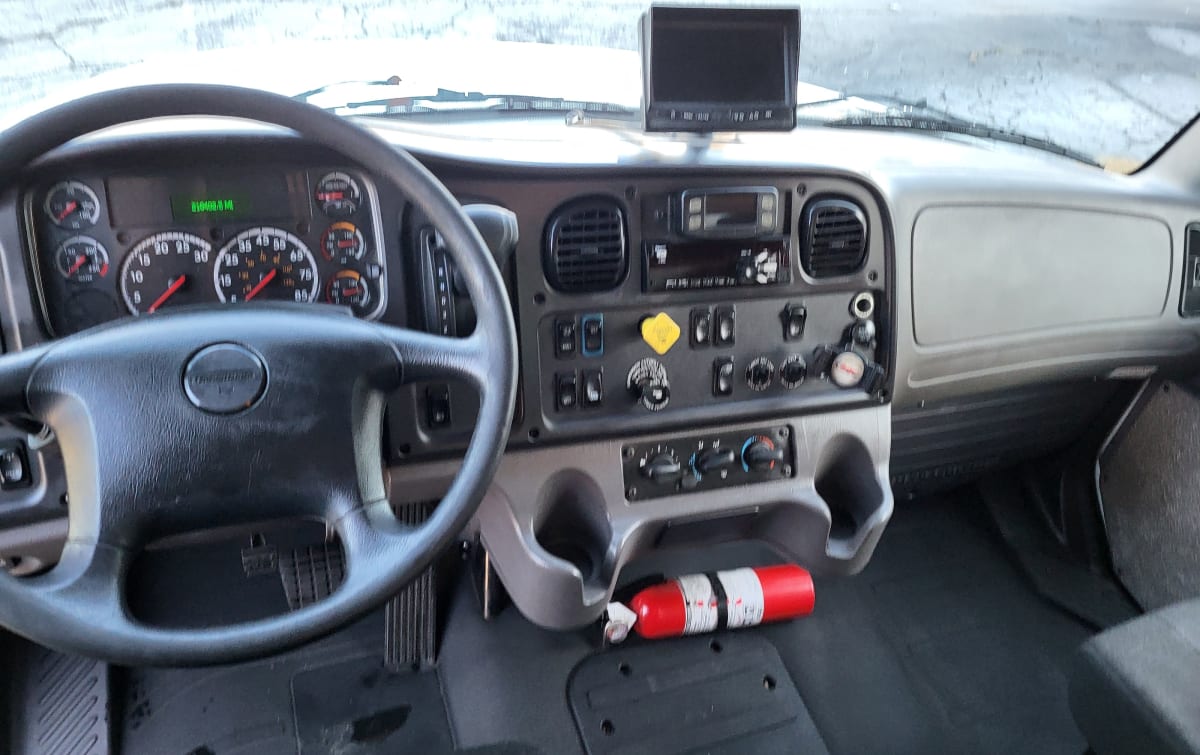 2019 Freightliner/Mercedes M2 106 836165