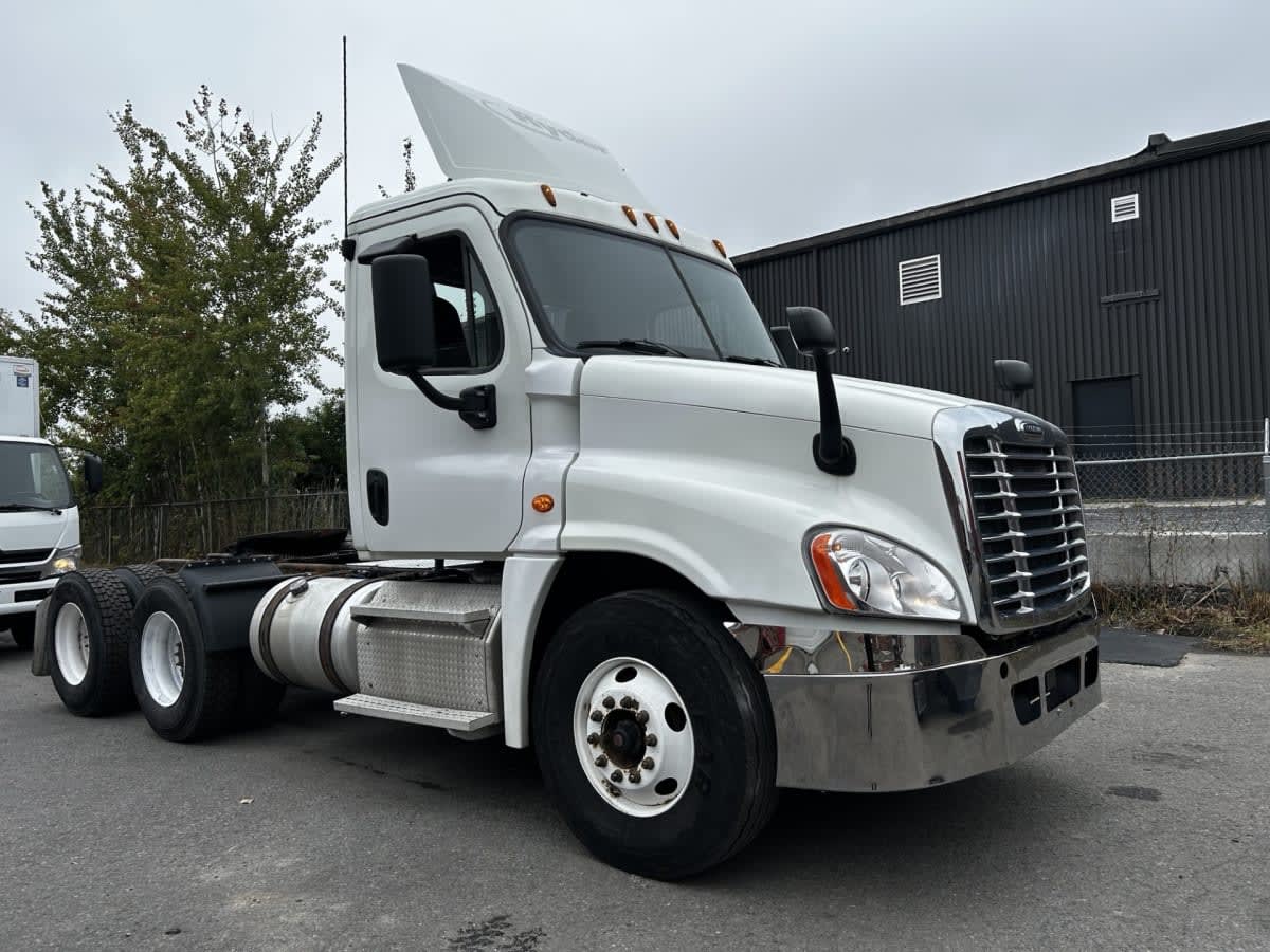 2019 Freightliner CASCADIA 125 836405