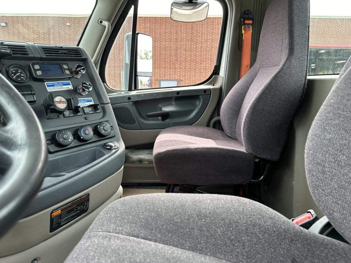 2019 Freightliner/Mercedes CASCADIA 125 836533