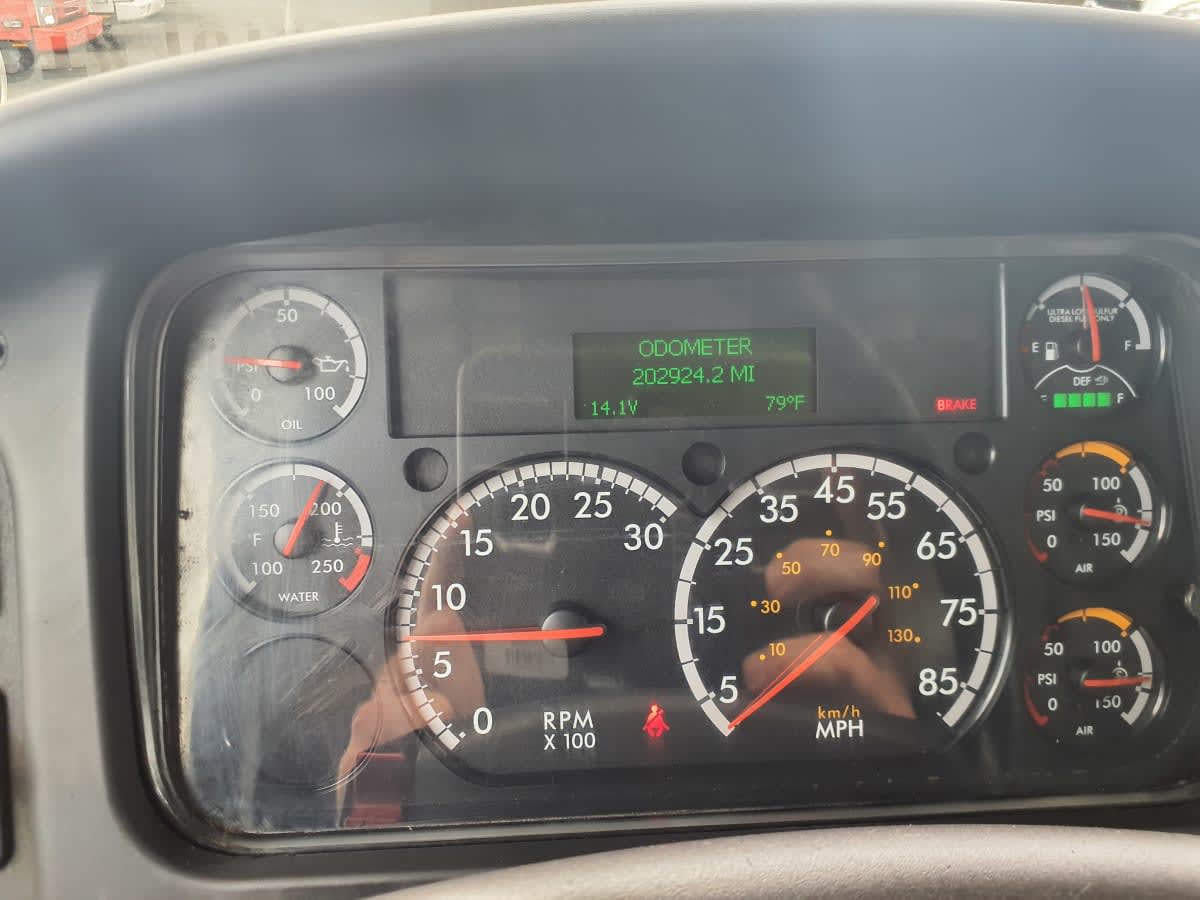 2019 Freightliner M2 106 836603