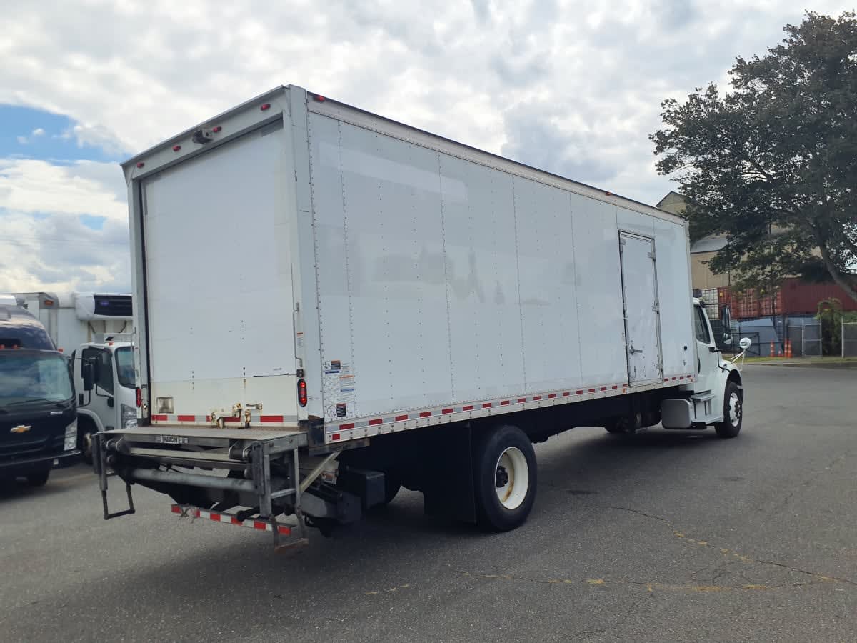 2019 Freightliner M2 106 836603