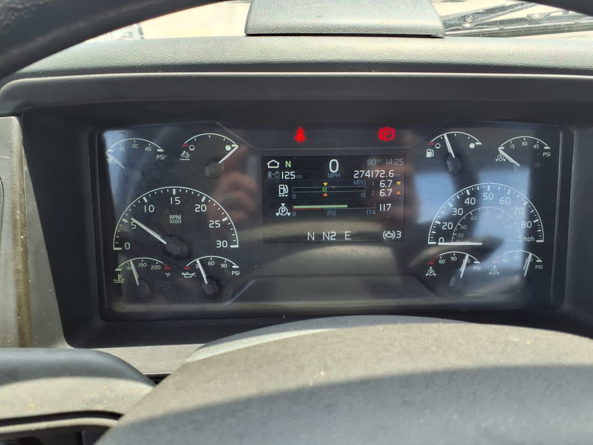 2019 Volvo VNL64T-300 836791