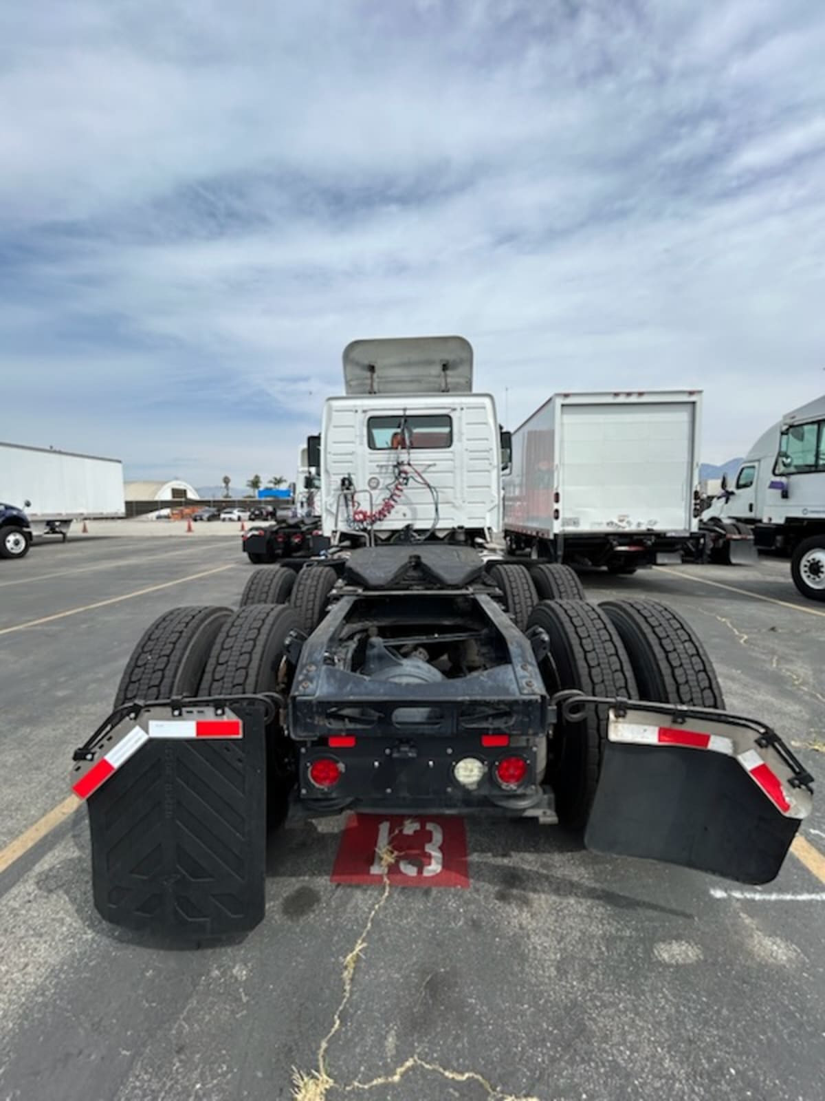 2019 Volvo VNL64T-300 837030