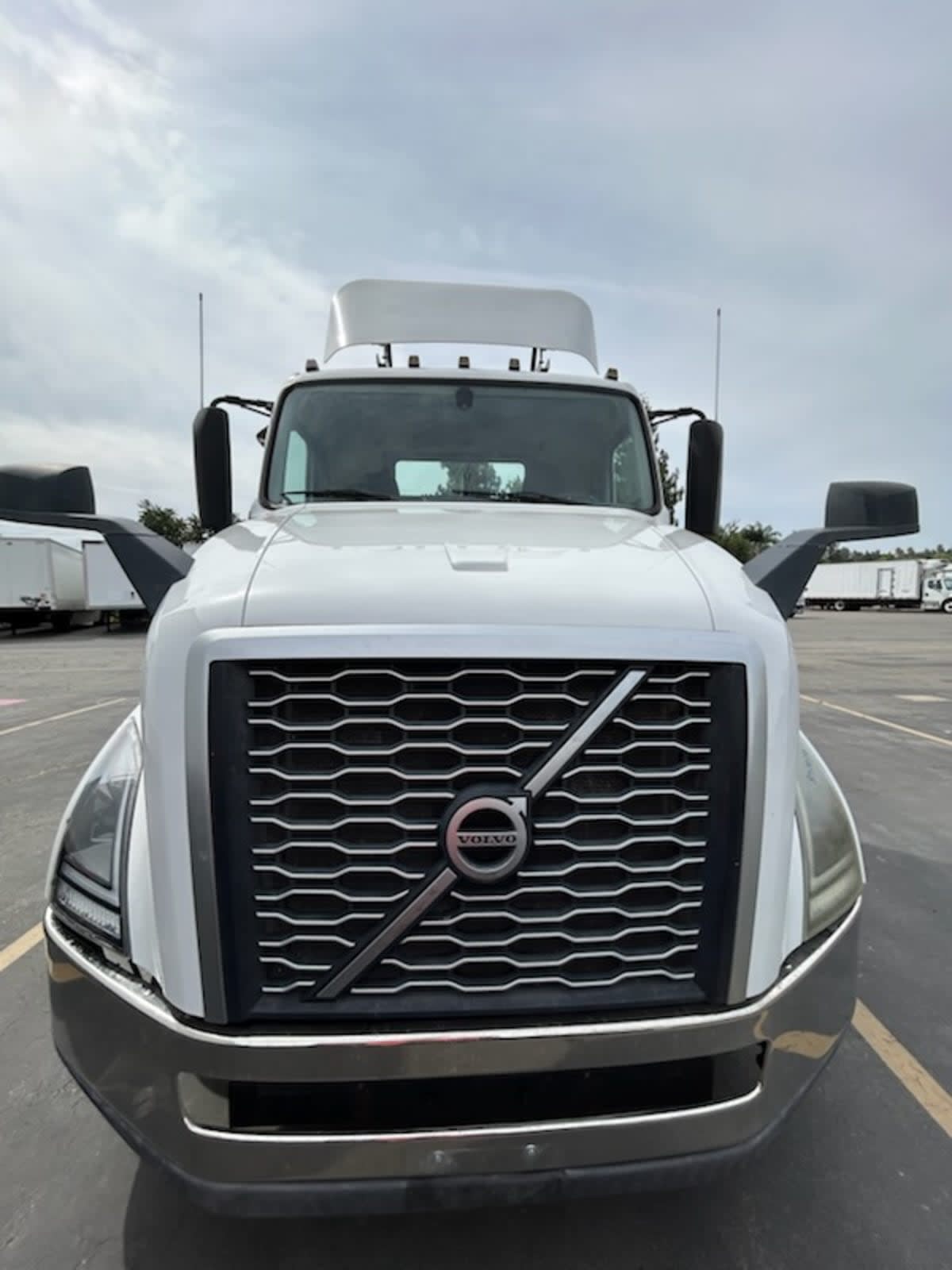 2019 Volvo VNL64T-300 837030