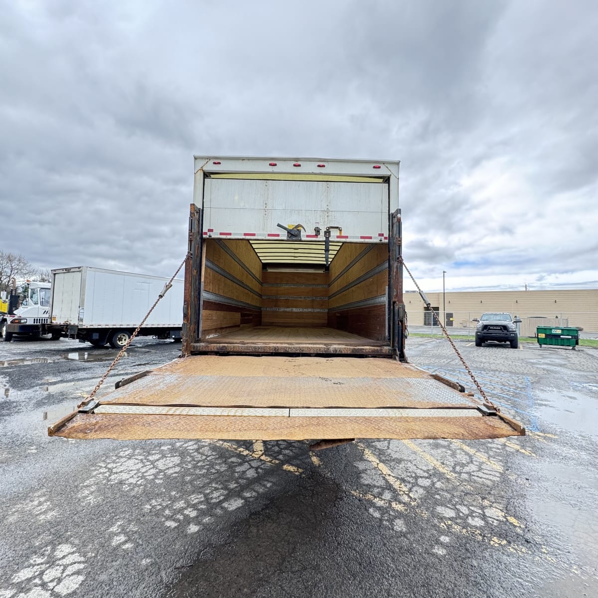 2019 Freightliner/Mercedes M2 106 837301