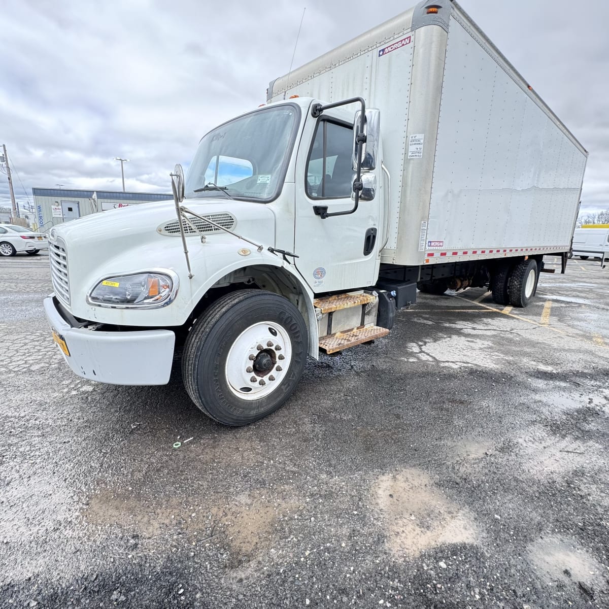 2019 Freightliner/Mercedes M2 106 837301