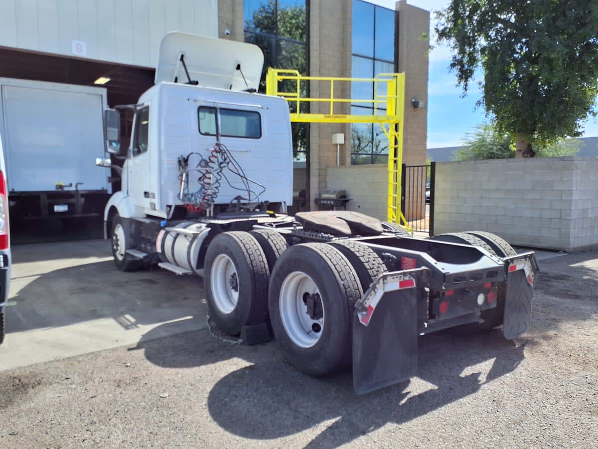 2019 Volvo VNL64T-300 837636