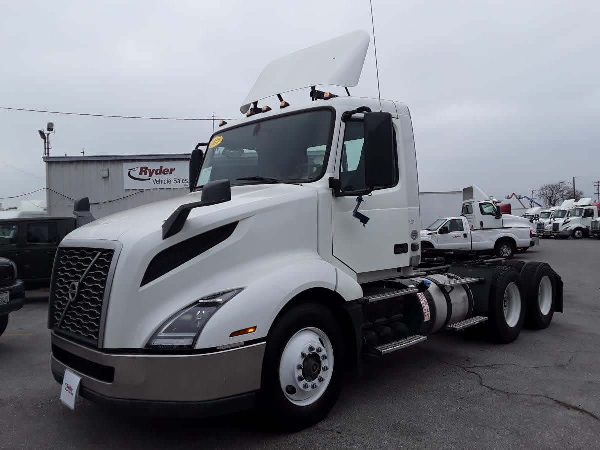 2019 Volvo VNL64T-300 837639