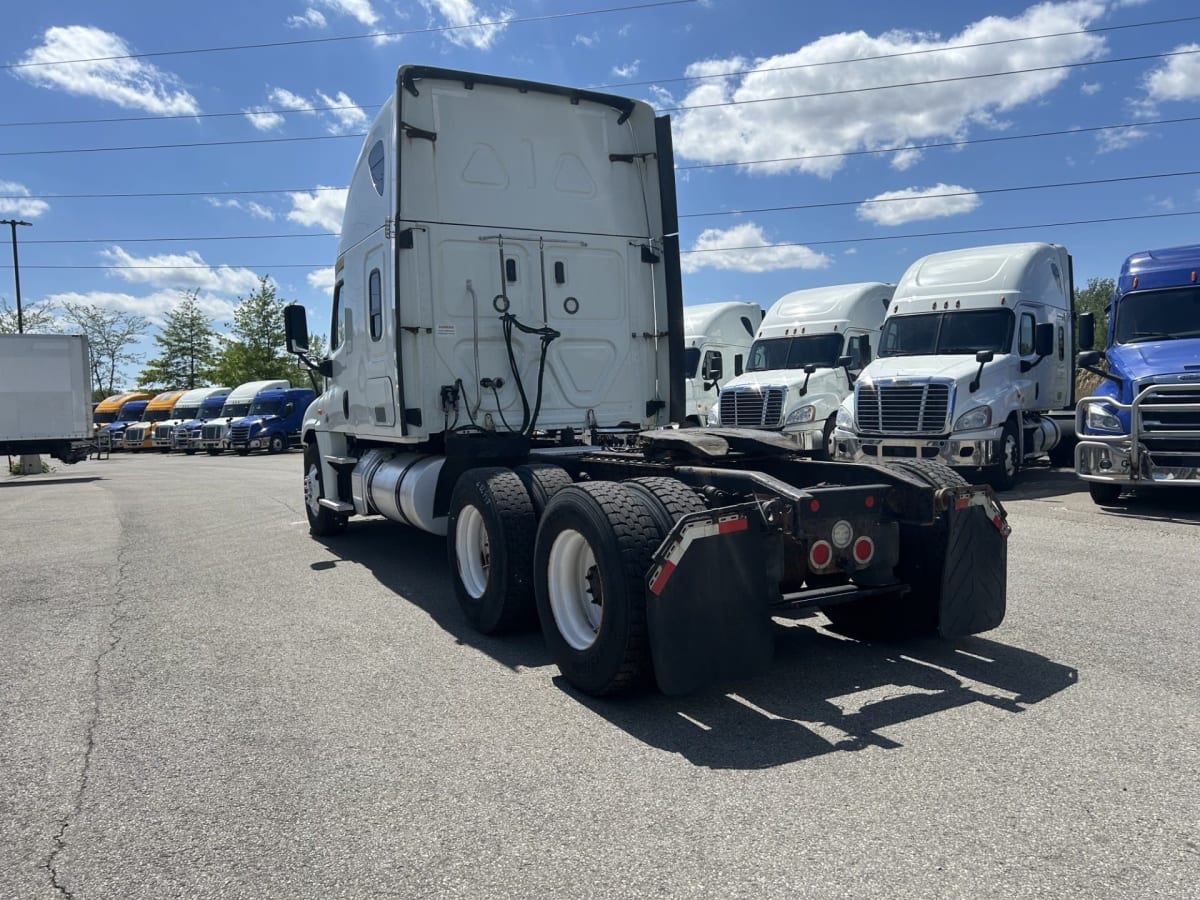 2019 Freightliner/Mercedes CASCADIA 125 837955