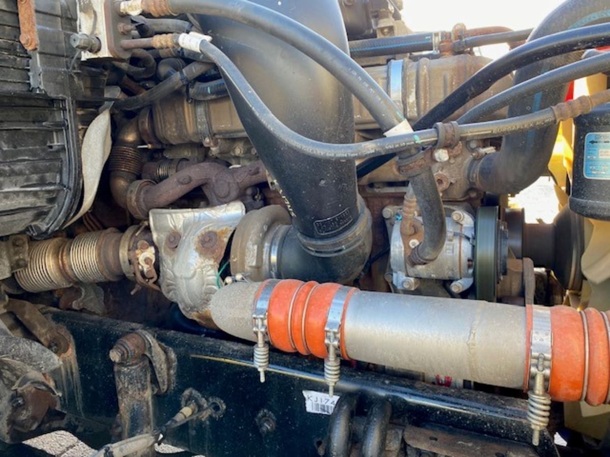 2019 Freightliner/Mercedes CASCADIA 125 837968