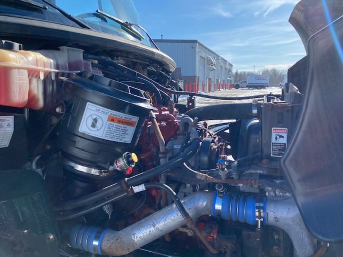 2019 Freightliner/Mercedes M2 106 838077