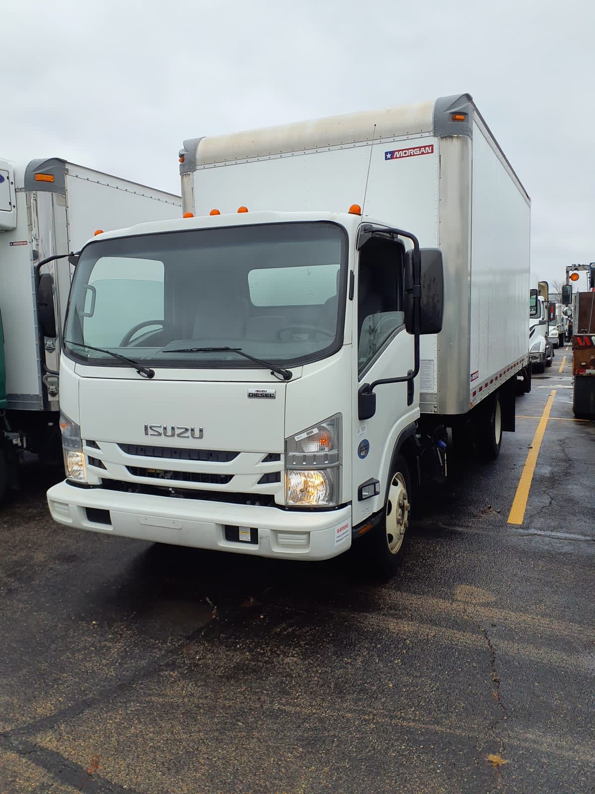 2019 Isuzu NPR 838128