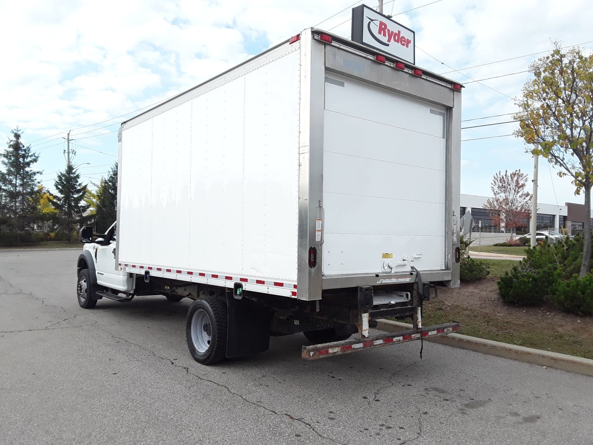 2018 Ford Motor Company F-550 SUPER DUTY 838202