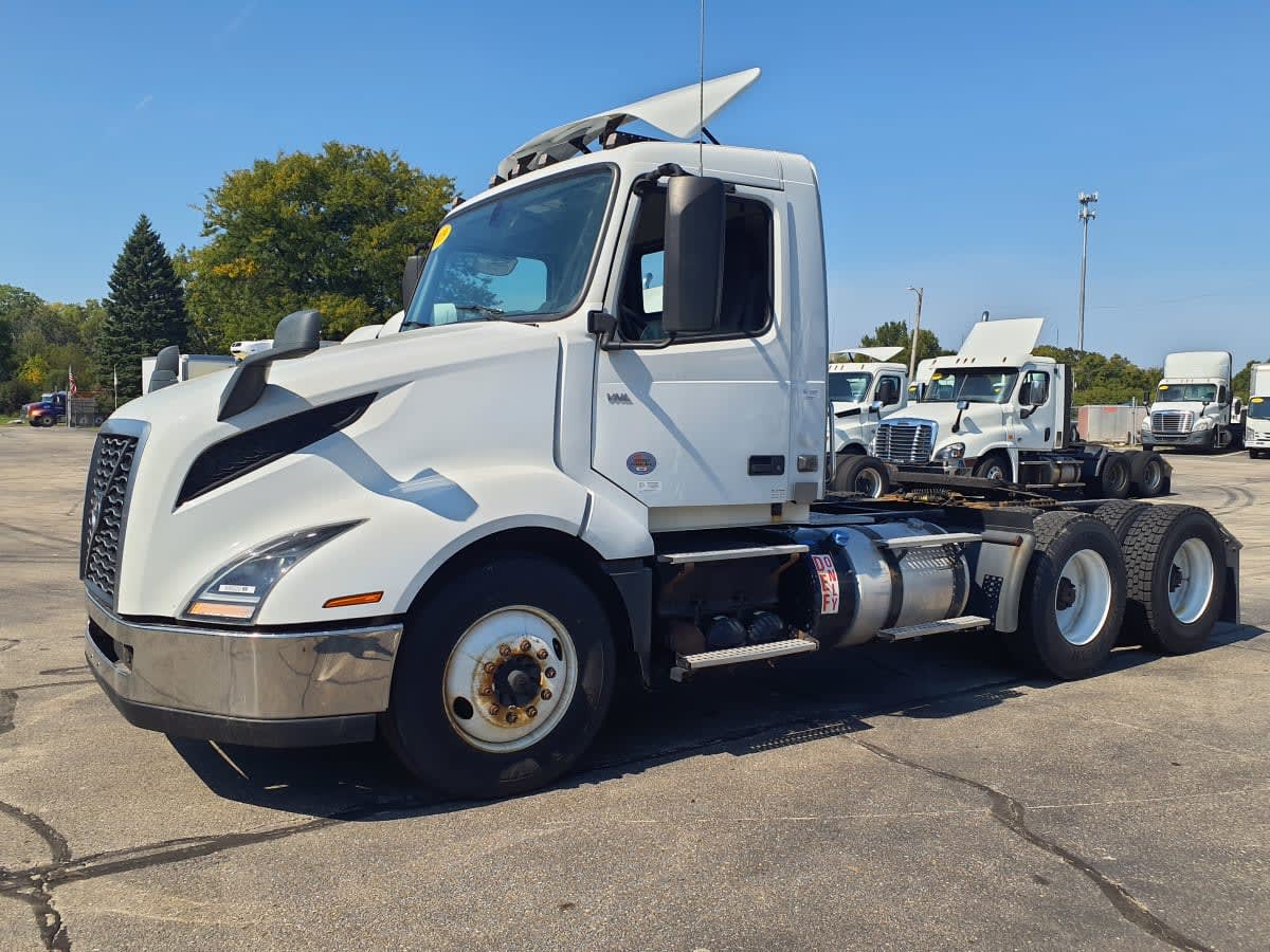 2019 Volvo VNL64T-300 838520