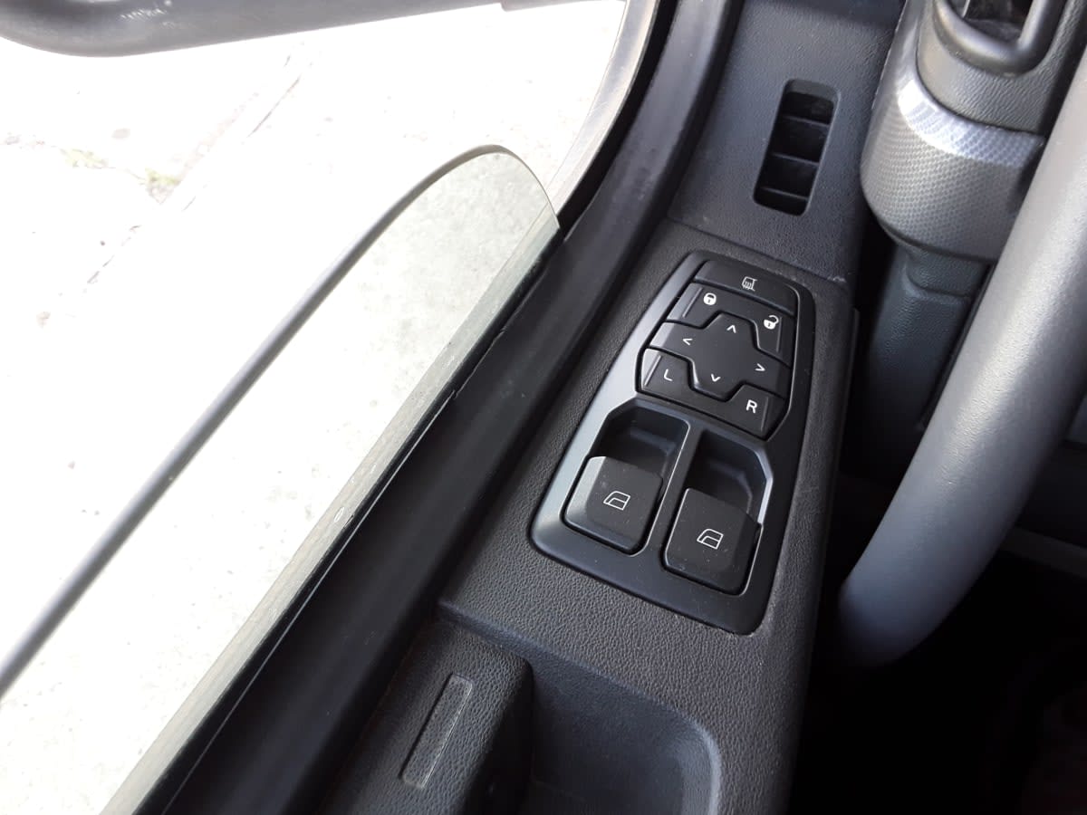 2019 Volvo VNL64T-300 838524