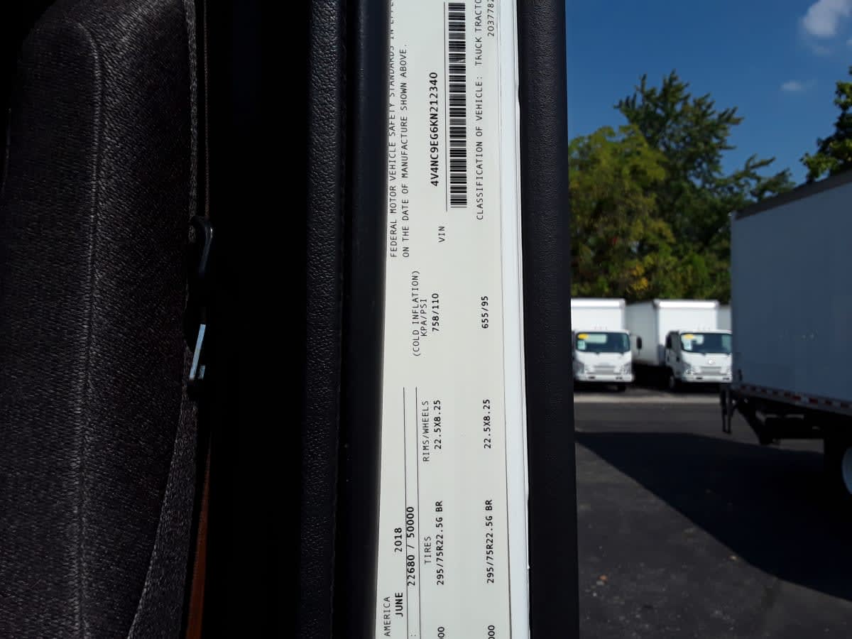 2019 Volvo VNL64T-300 838524