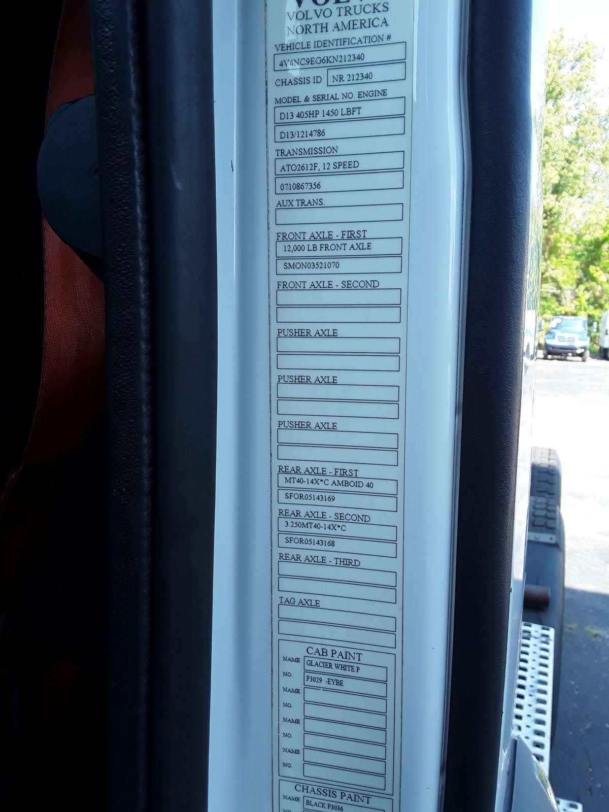 2019 Volvo VNL64T-300 838524