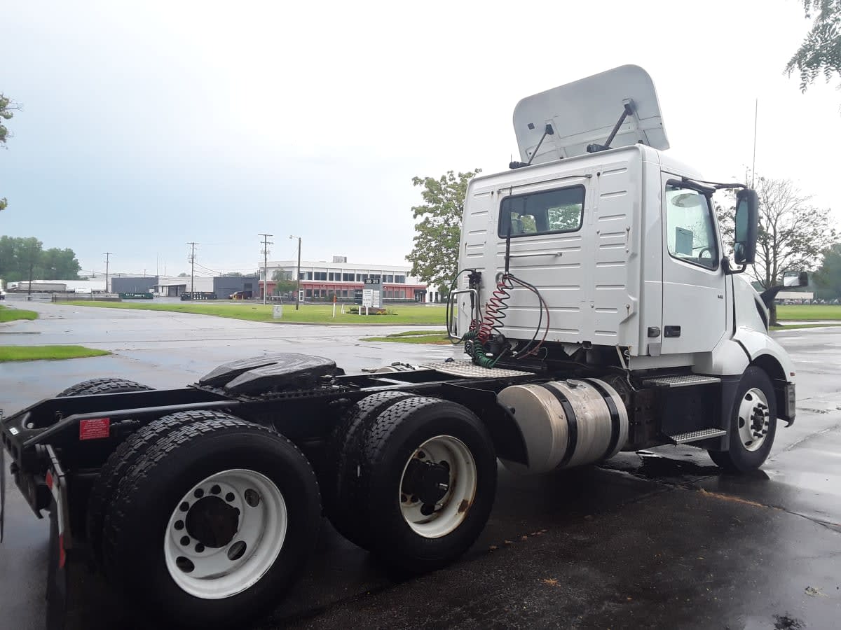 2019 Volvo VNL64T-300 838565