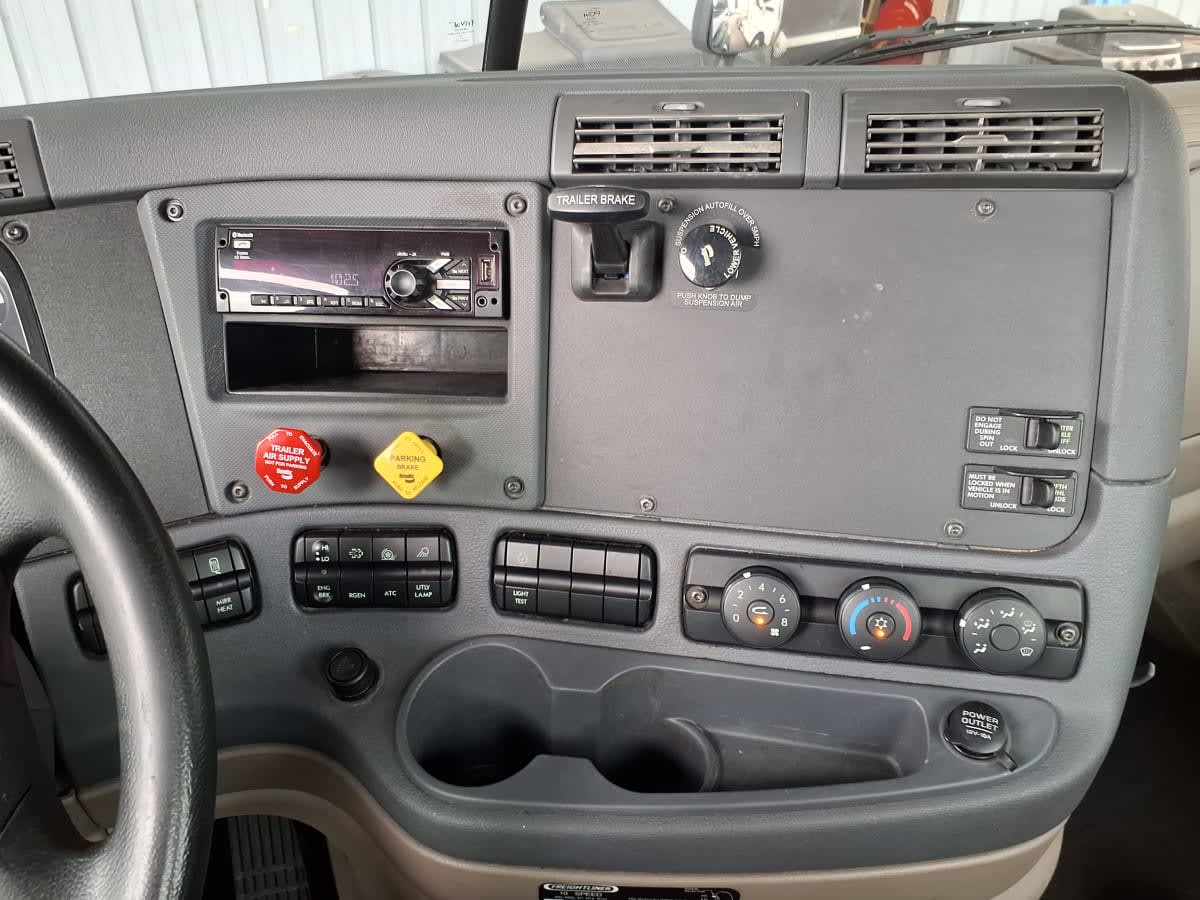 2019 Freightliner/Mercedes CASCADIA 125 838575