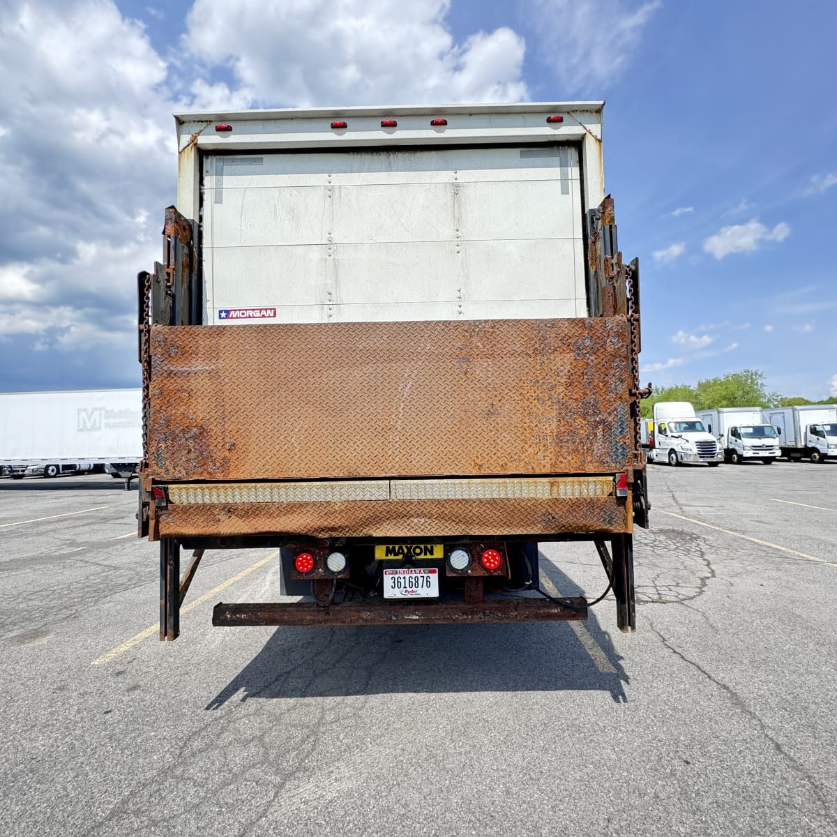 2019 Freightliner/Mercedes M2 106 839421