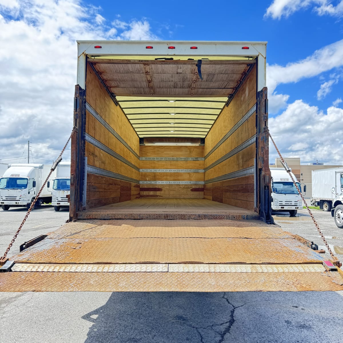 2019 Freightliner/Mercedes M2 106 839422