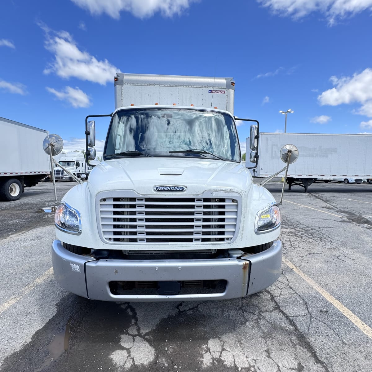 2019 Freightliner/Mercedes M2 106 839422